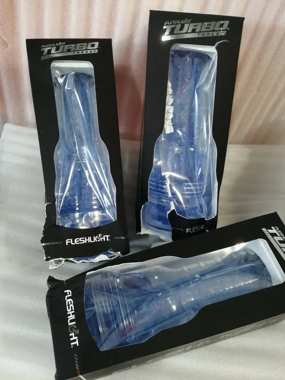 Мастурбатор Fleshlight Turbo Thrust Blue Ice (мятая упаковка)