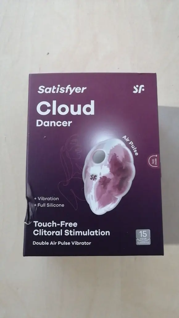 Вакуумный вибратор Satisfyer Cloud Dancer (Red) (мятая упаковка!!!)