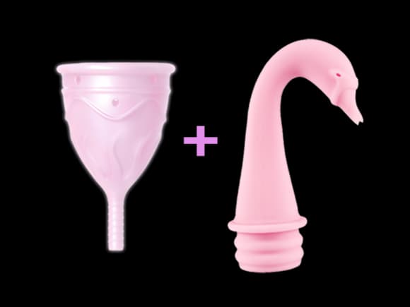 Менструальная чаша Femintimate Eve Cup размер S с переносным душем, диаметр 3,2см