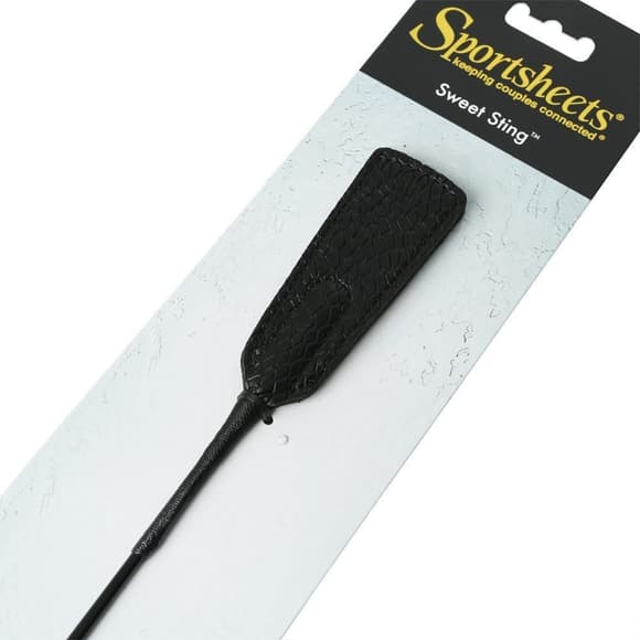 Шлепалка с минихлопушкой Sportsheets Sweet Sting Crop