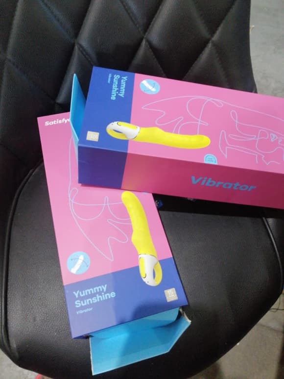 Потужний вібратор Satisfyer Vibes Yummy Sunshine (м'яте паковання!!!)