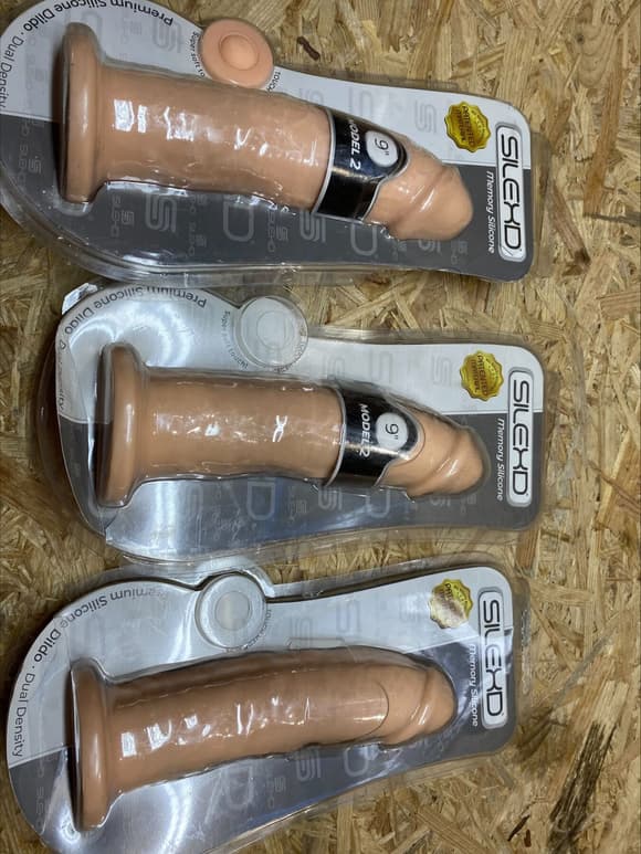 Фалоімітатор SilexD Oscar Flesh (MODEL 2 size 9in) (дефекти упаковки)