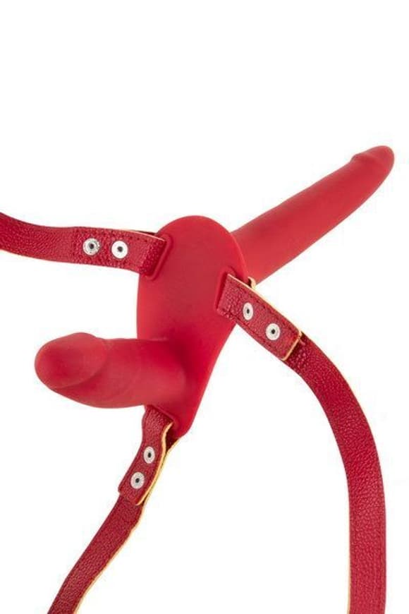 Двойной страпон Fetish Tentation Strap-On with Double Dildo Red (мятая упаковка!!!)