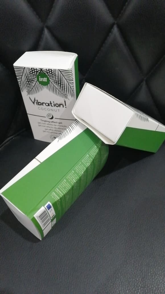 Рідкий вібратор Intt Vibration Coconut Vegan (15 мл) (м'ята упаковка!!!)