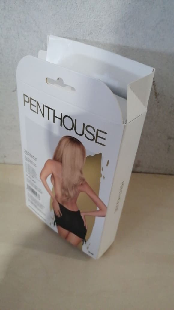 Мінісукня з відкритою спиною та стрінгами Penthouse - Earth-Shaker Black S/M (м'ята упаковка!!!)