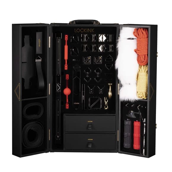БДСМ-набор LOCKINK All-in-1 BDSM Play Kit, черный, ремни, маска, кляпы, анальные пробки, свечи