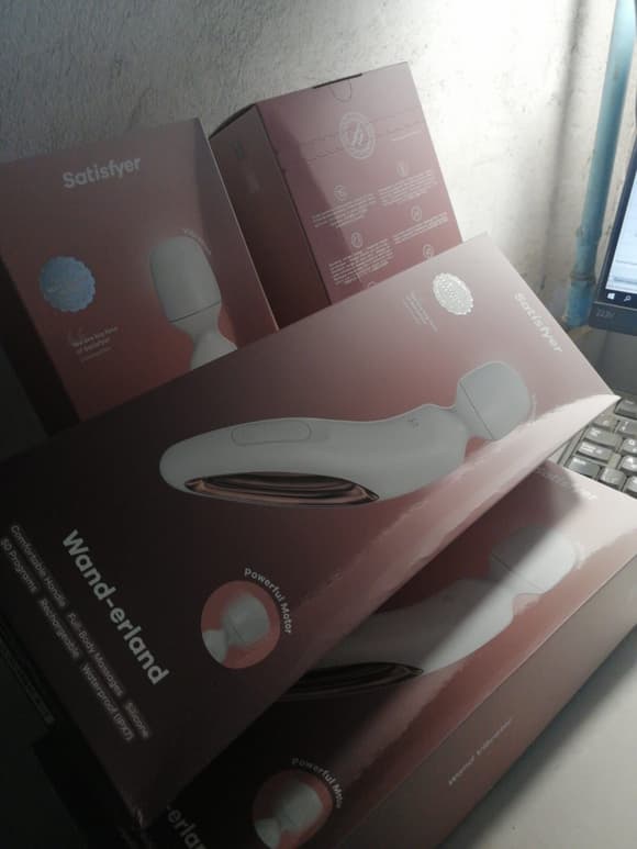 Вибромассажер Satisfyer Wand-erland (White/Rosegold) (мятая упаковка!!!)