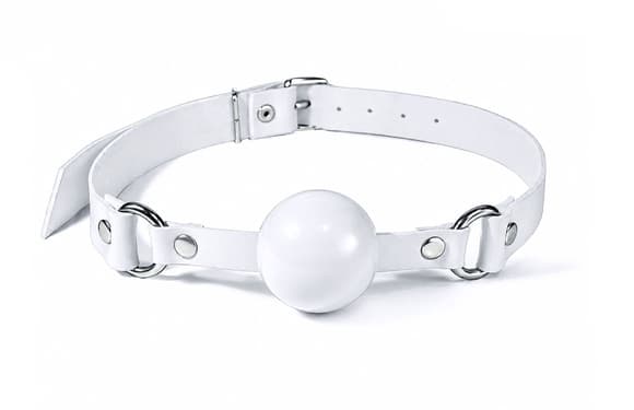 Кляп силиконовый Feral Feelings Silicon Ball Gag White/White, белый ремень, белый шарик